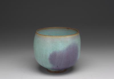 图片[2]-Bowl with sky blue glaze and purple splashes, Jun ware, Yuan dynasty, 13th – 14th century-China Archive